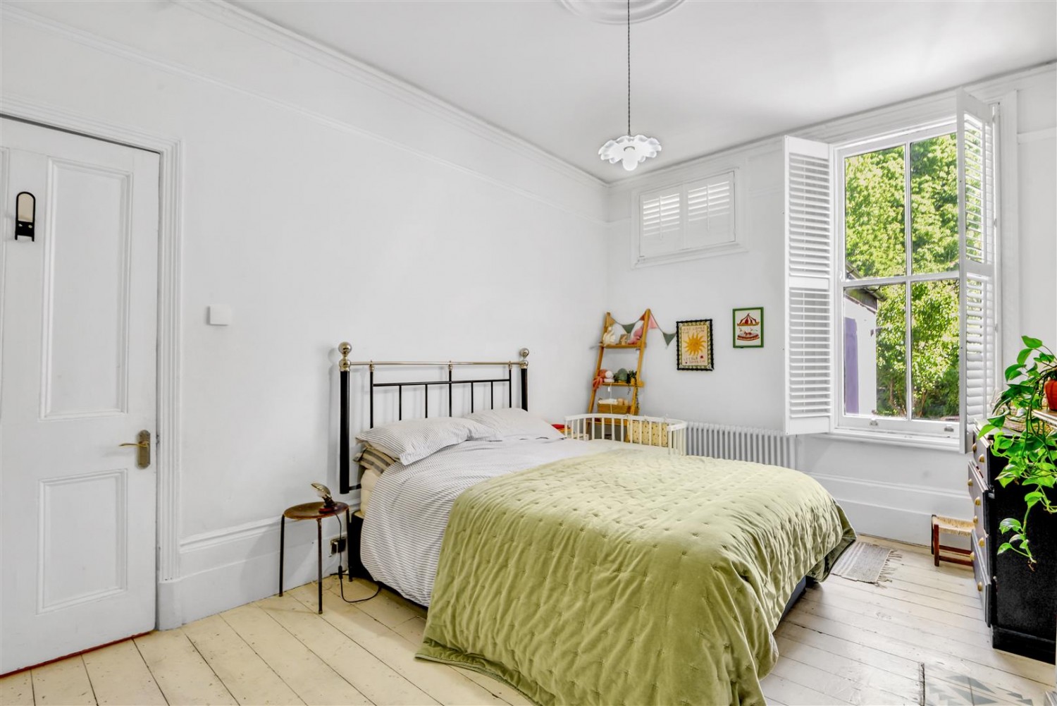 Cranwich Road, London, N16