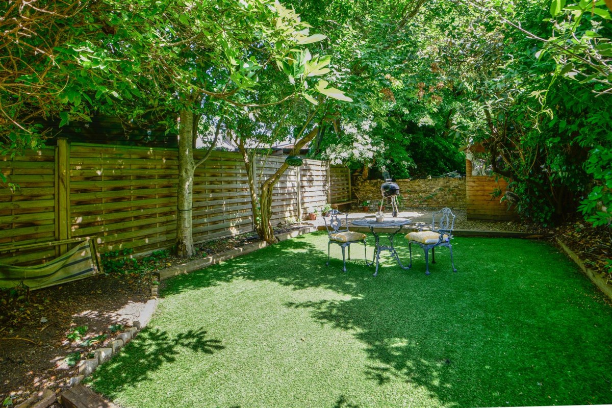 Cranwich Road, London, N16