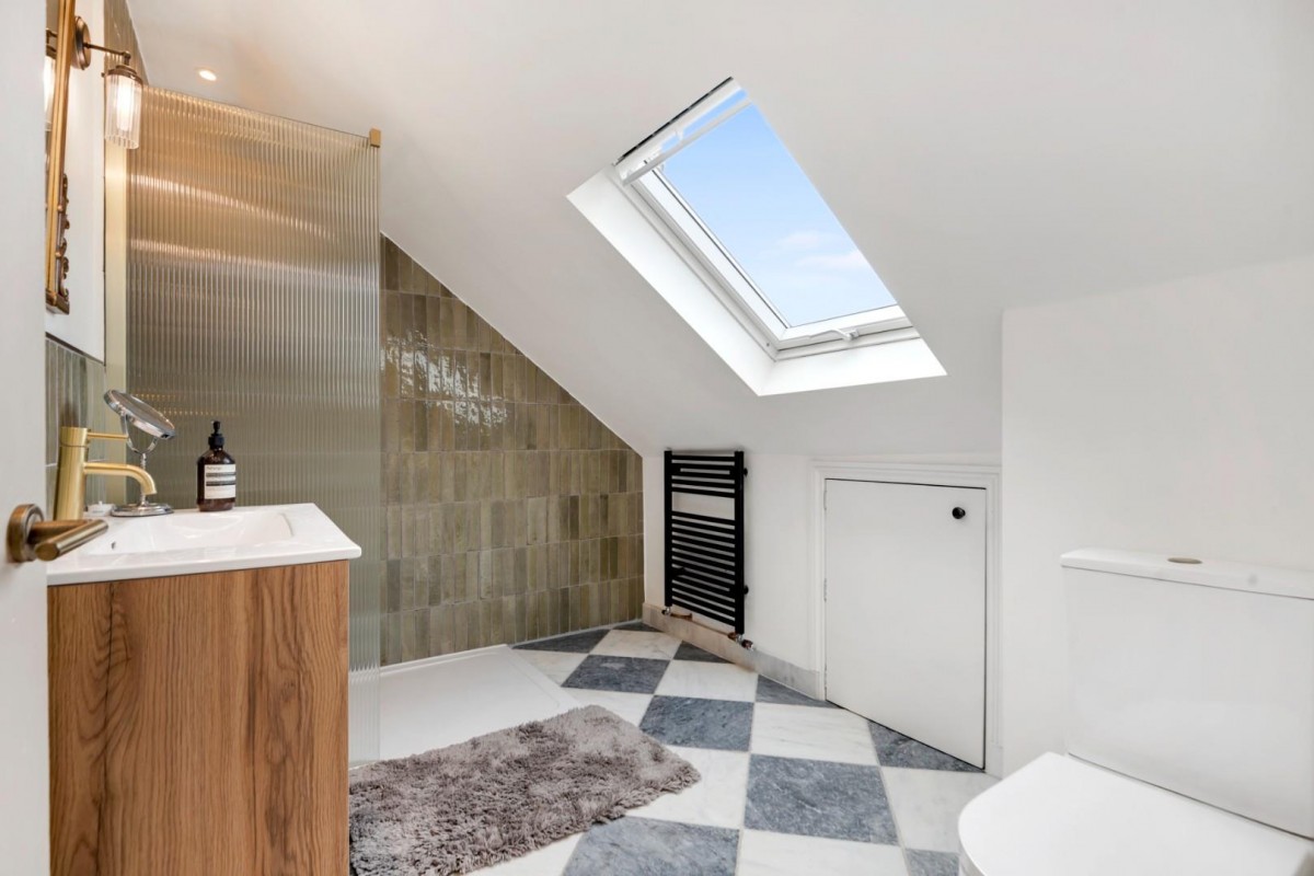 Brighton Road, London, N16