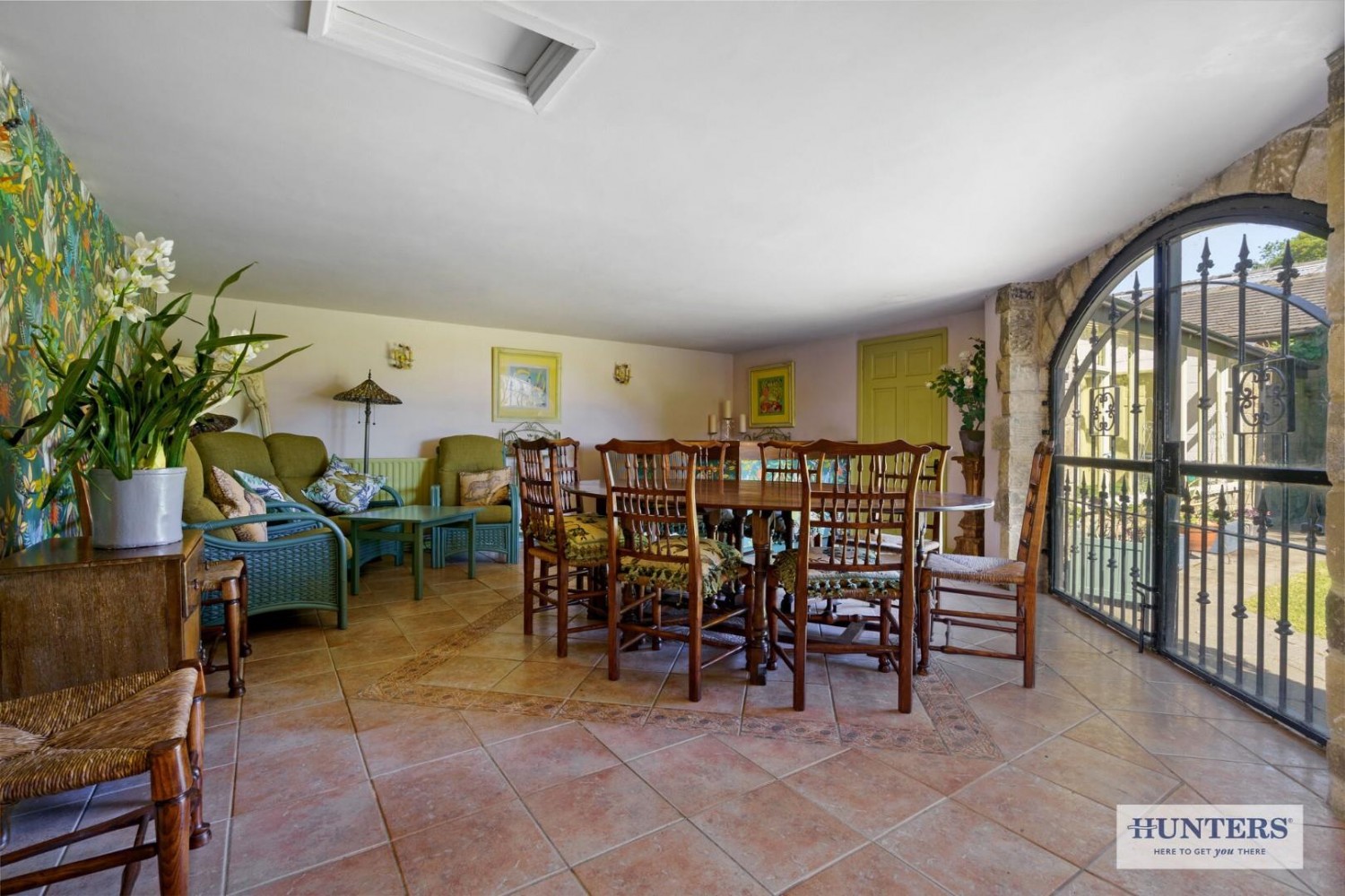 Carlton Lane, Guiseley, Leeds