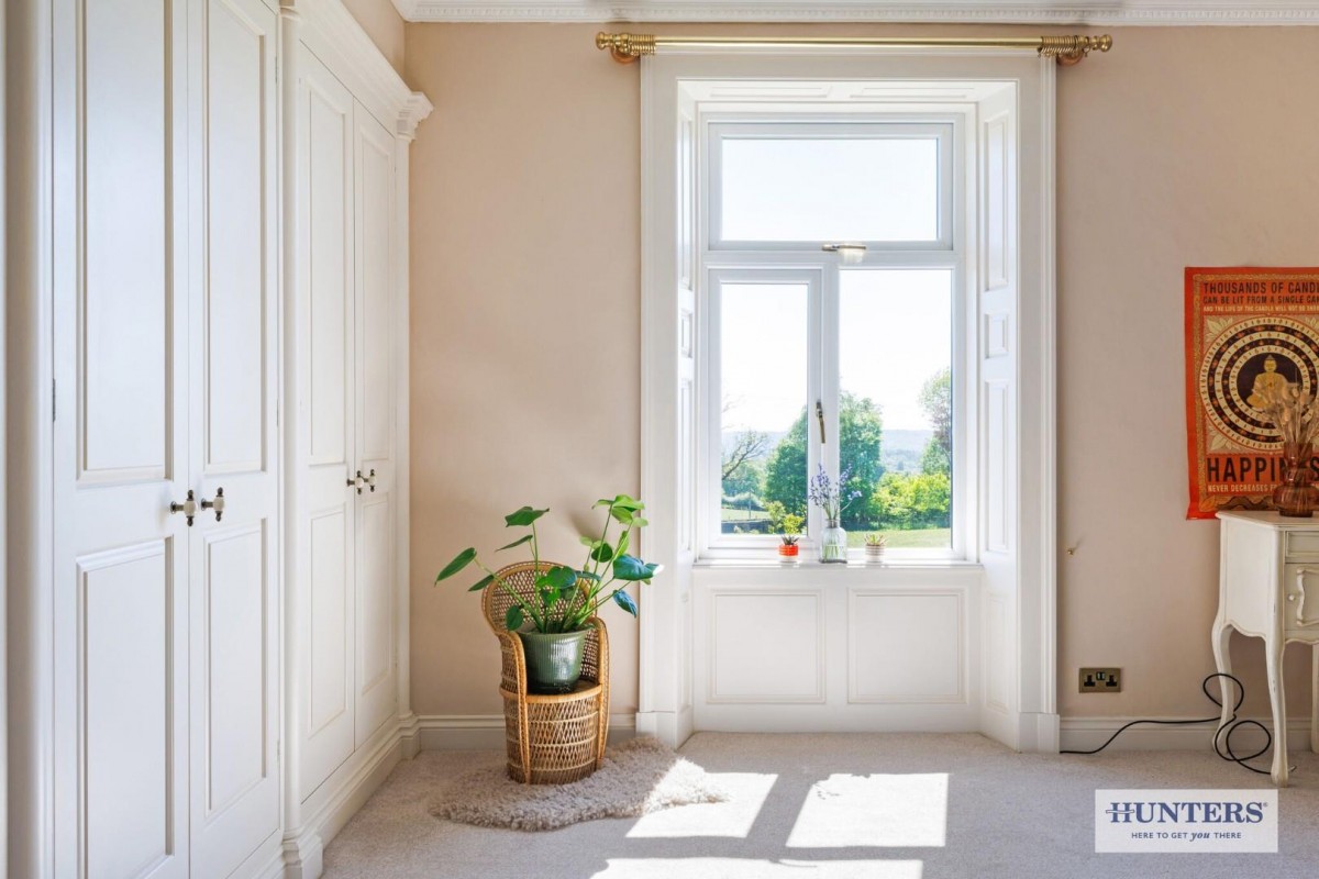 Carlton Lane, Guiseley, Leeds