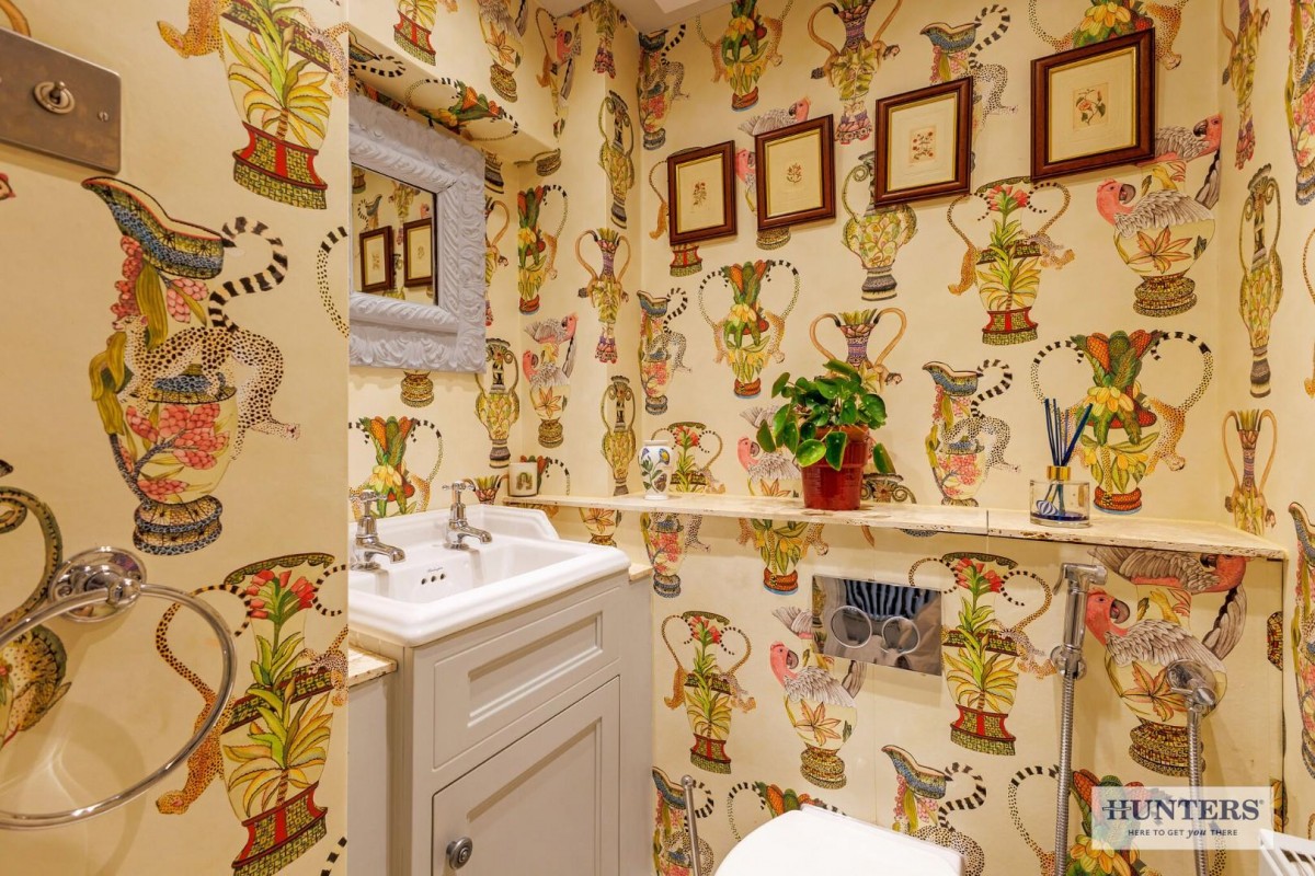 Carlton Lane, Guiseley, Leeds