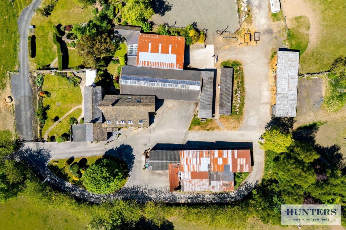 Carlton Lane, Guiseley, Leeds