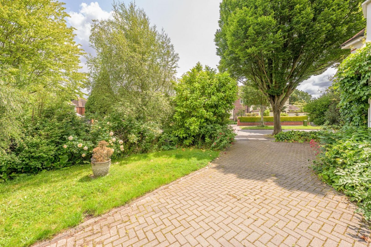 Fitz Roy Avenue, Birmingham