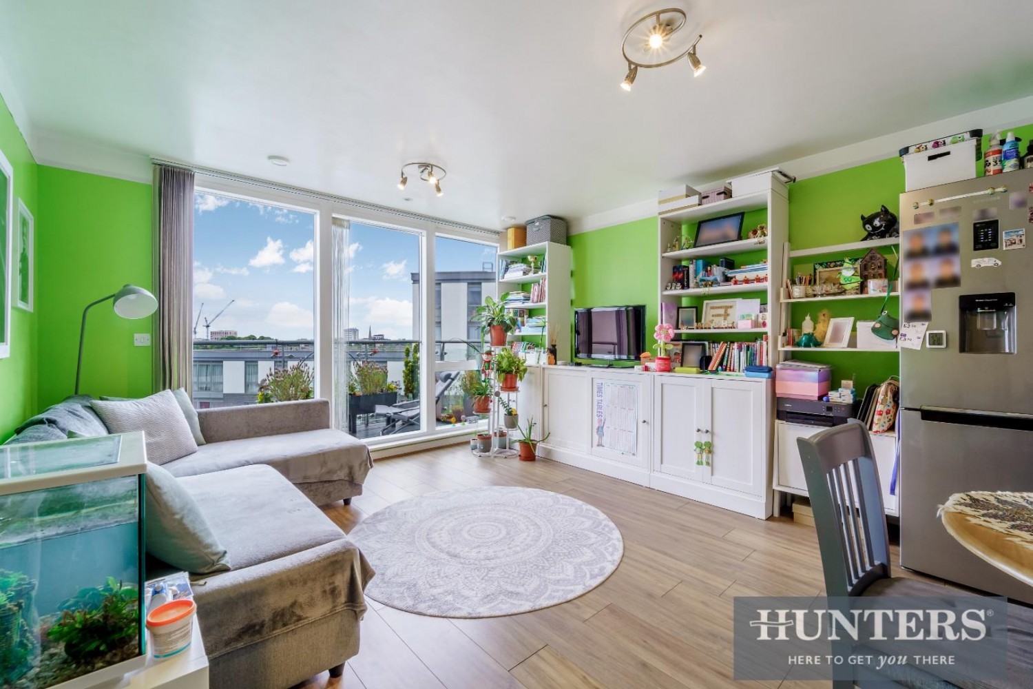 Ealing Road, Brentford, TW8