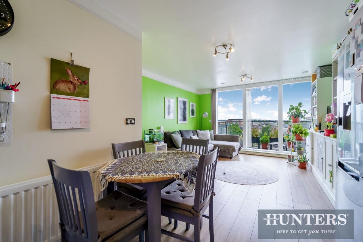 Ealing Road, Brentford, TW8