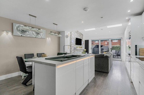 Radnor Road, London