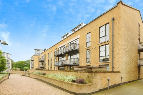 Town Meadow, Brentford, TW8