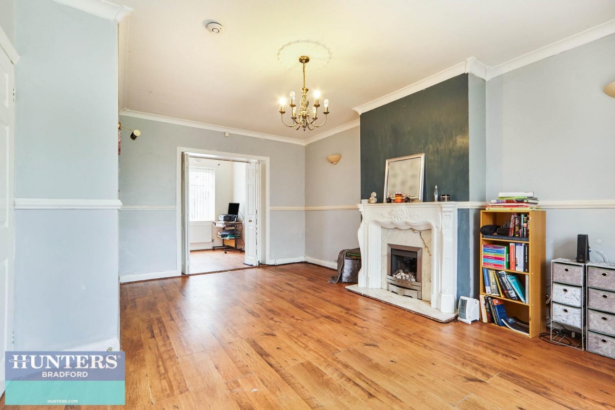 Acre Drive, Bradford, West Yorkshire, BD2 2LU