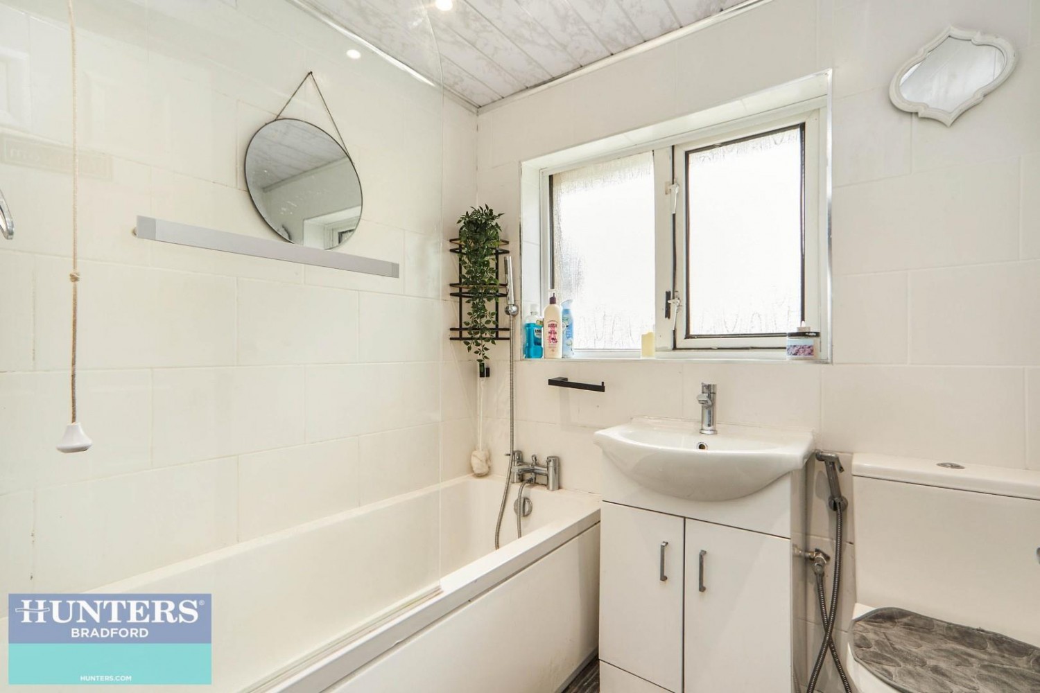 Acre Drive, Bradford, West Yorkshire, BD2 2LU