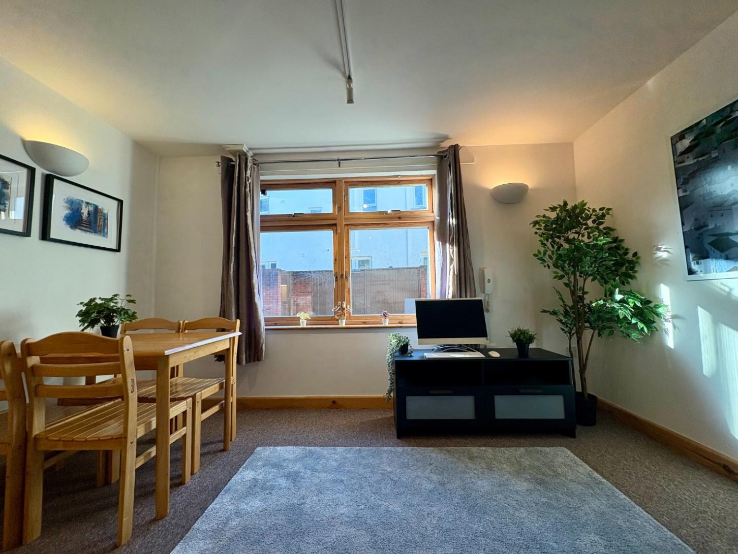 Villiers Road, Easton, Bristol BS5 0JH