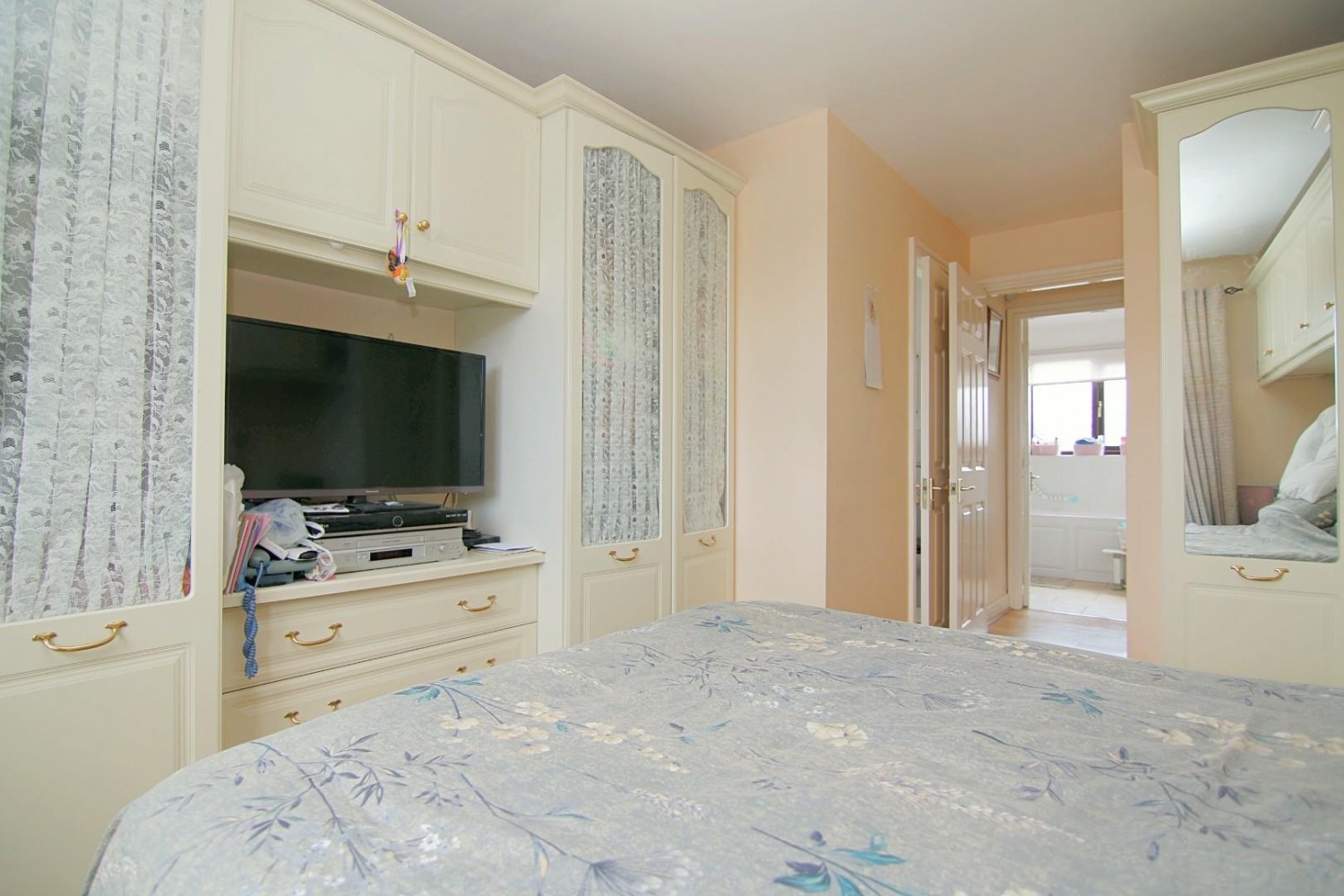 3 bedroom House for sale in Regency Park Road, Pudsey