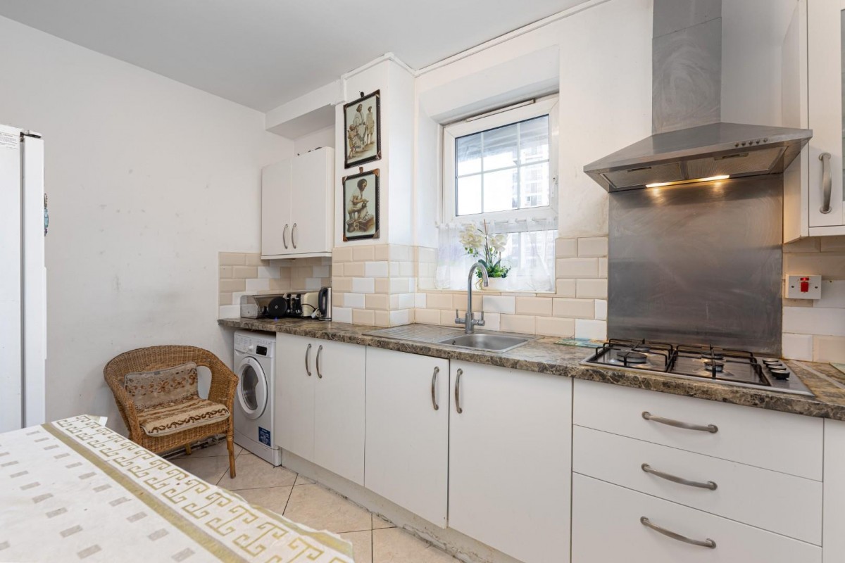 Comber Grove, London, SE5