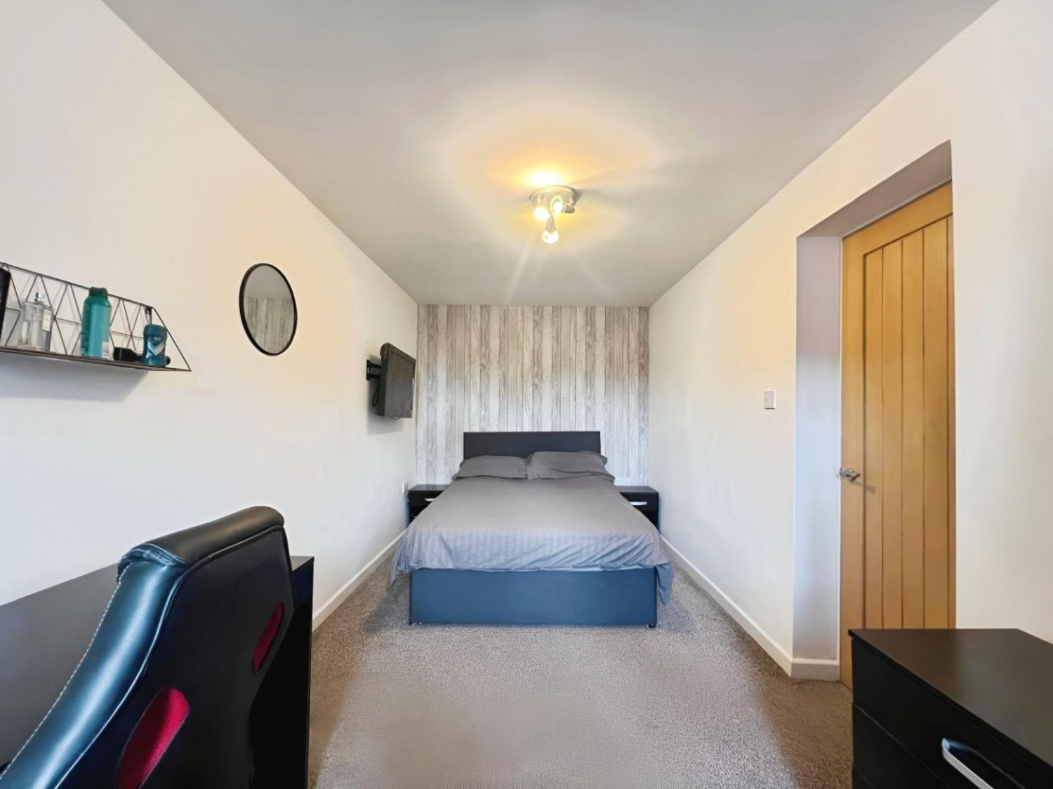 Broadwell Drive, Leigh