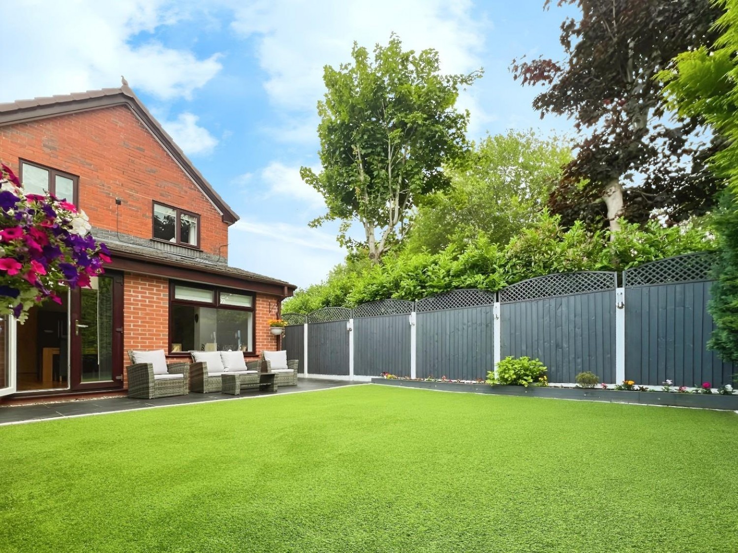 Broadwell Drive, Leigh