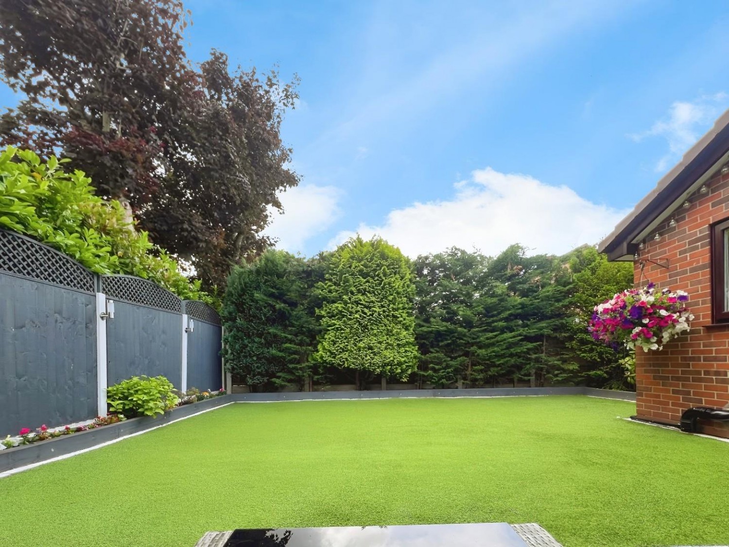 Broadwell Drive, Leigh