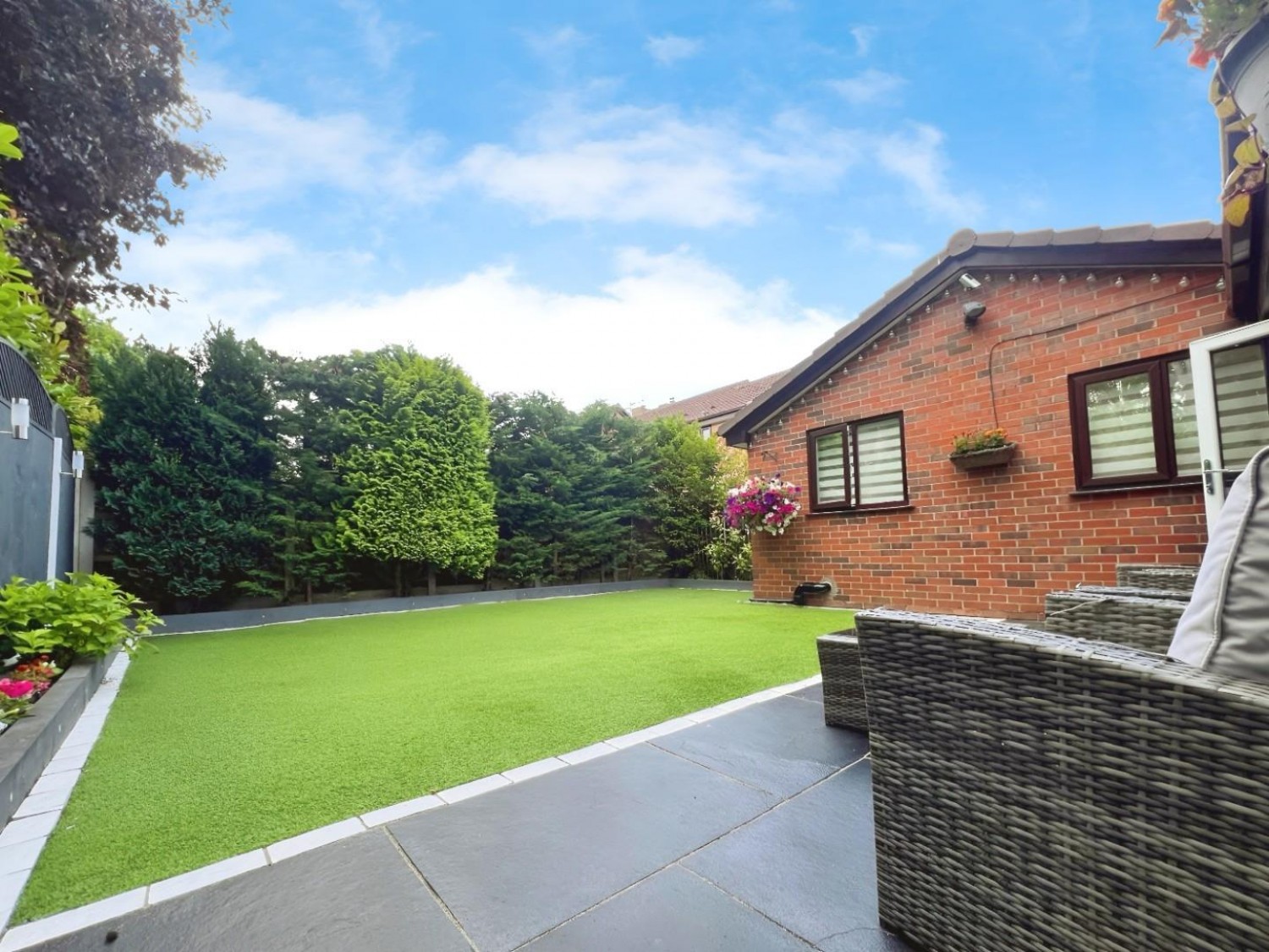 Broadwell Drive, Leigh