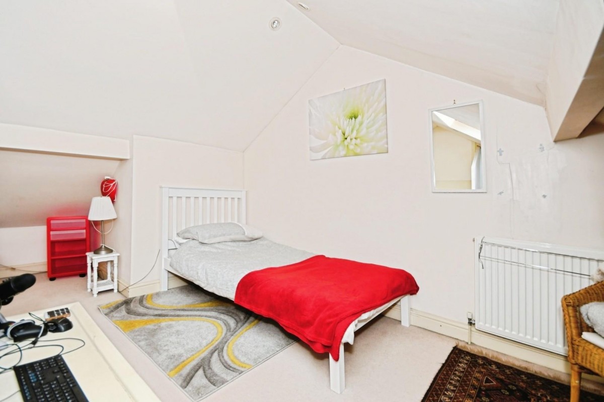 Cobden Road, Saltergate, Chesterfield, S40 4TD