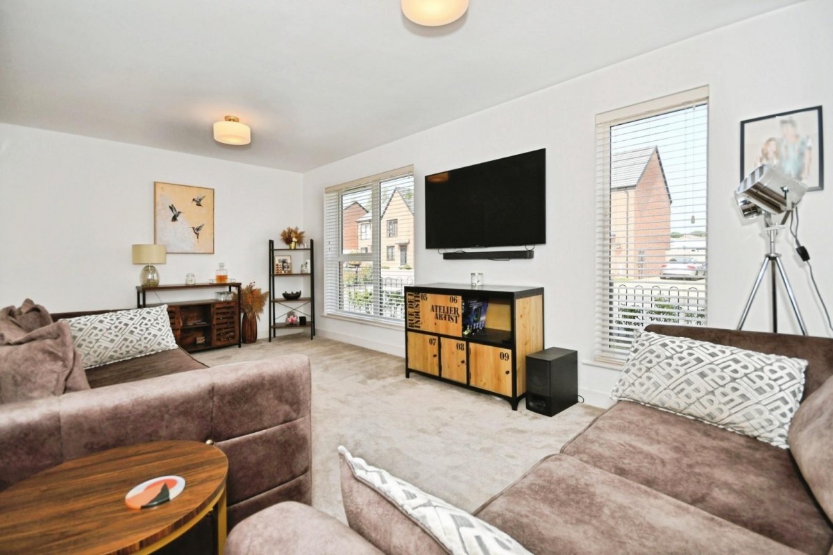 Woodcote Way, Walton, Chesterfield, S40 3FF