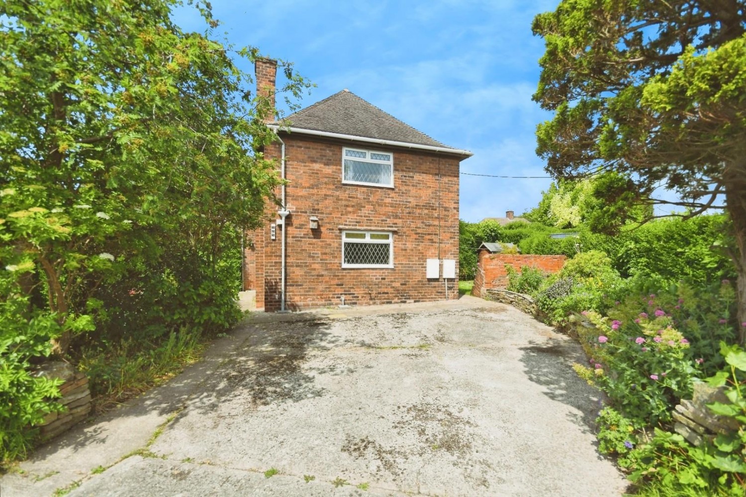 Tapton View Road, Stonegravels, Chesterfield, S41 7LD