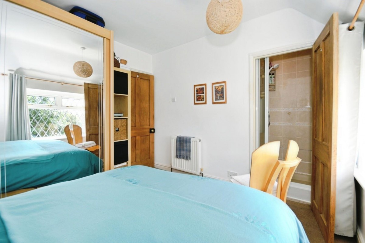 Tapton View Road, Stonegravels, Chesterfield, S41 7LD