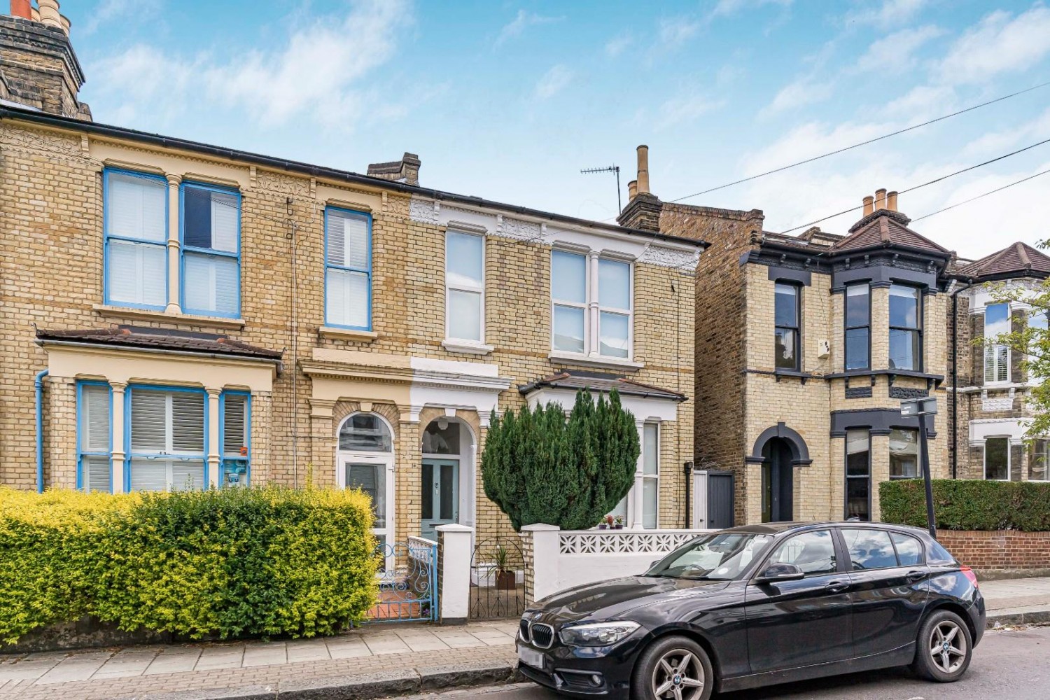 Sarsfeld Road, London