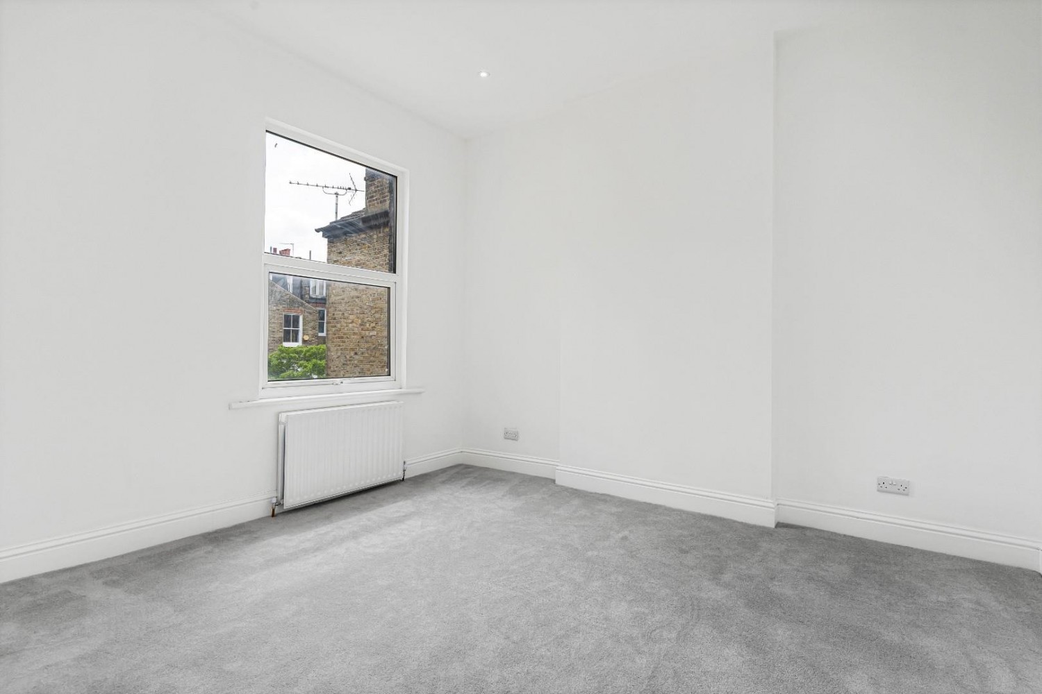 Sarsfeld Road, London