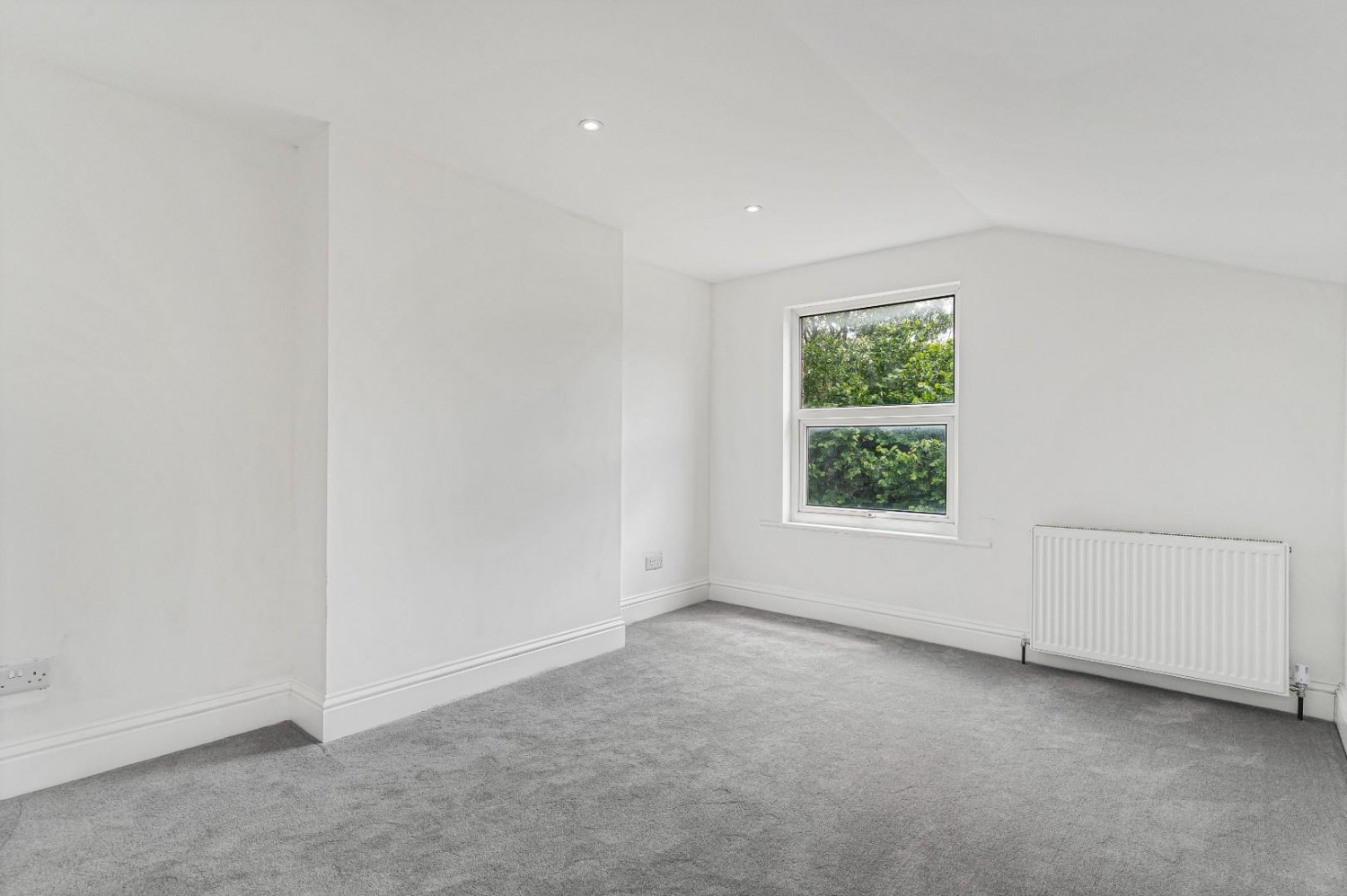 Sarsfeld Road, London