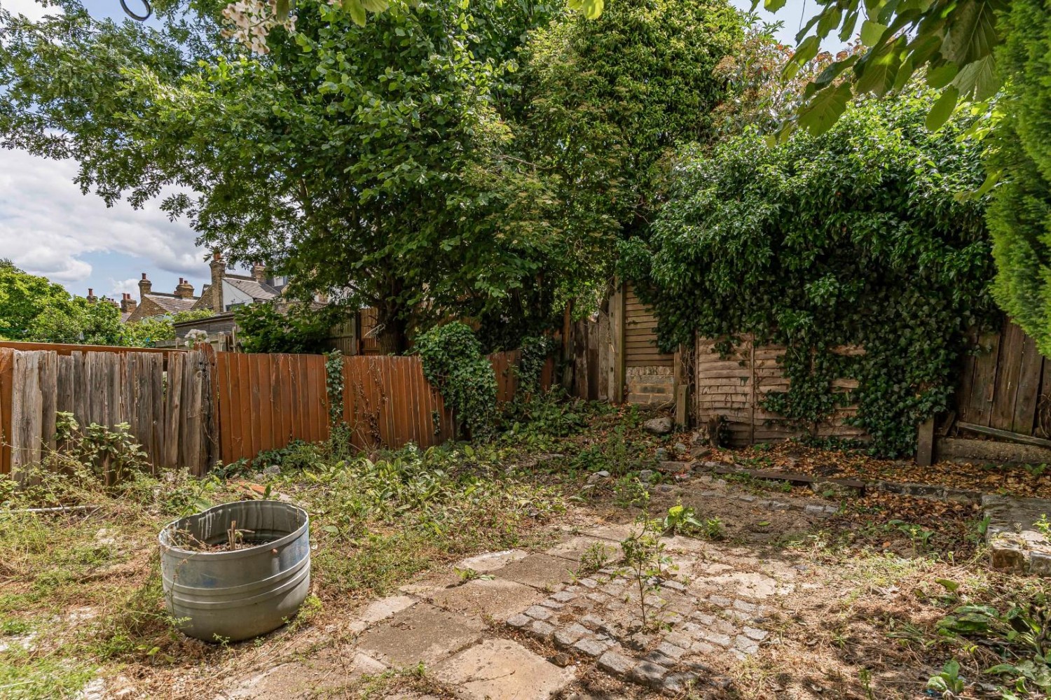 Sarsfeld Road, London