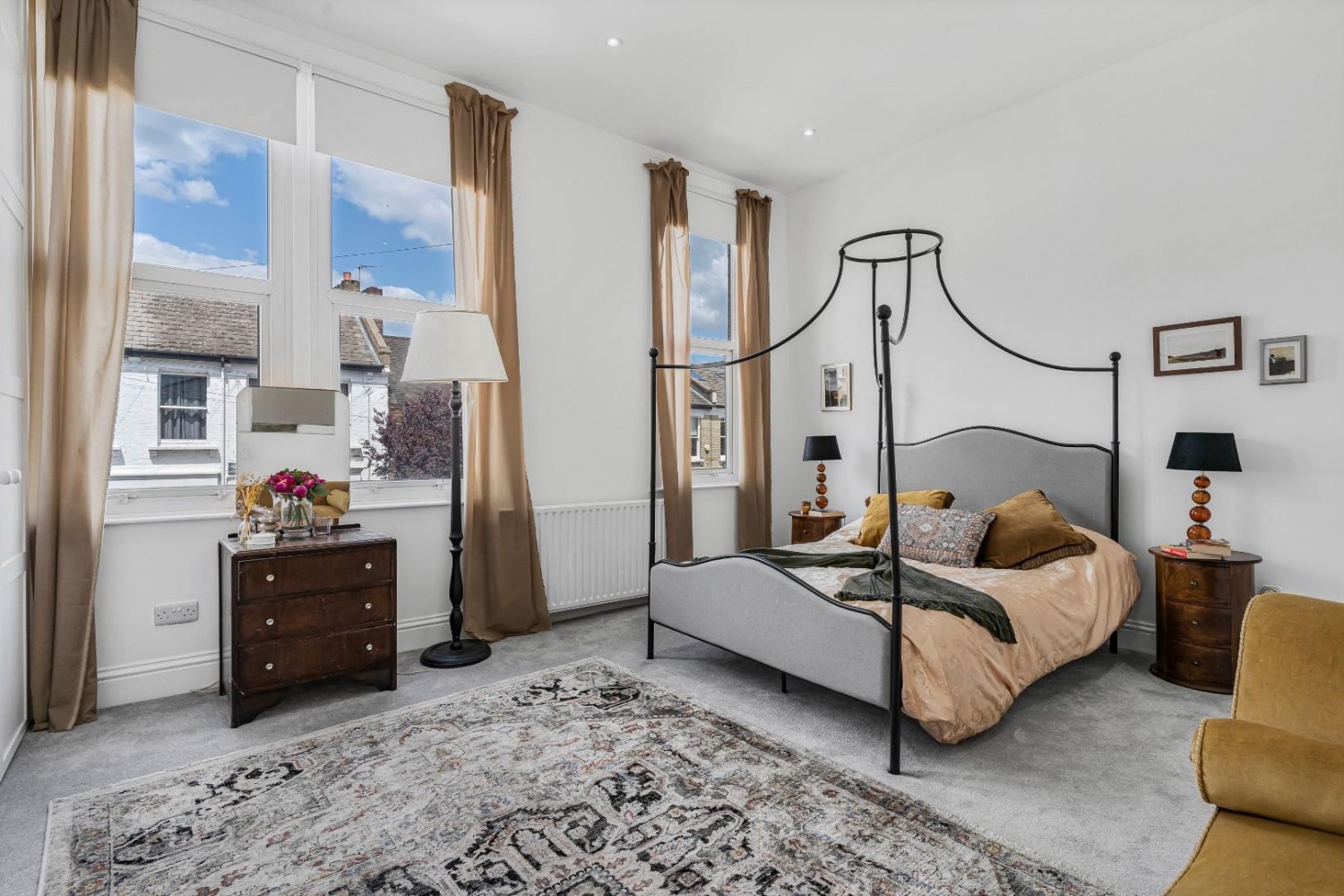 Sarsfeld Road, London
