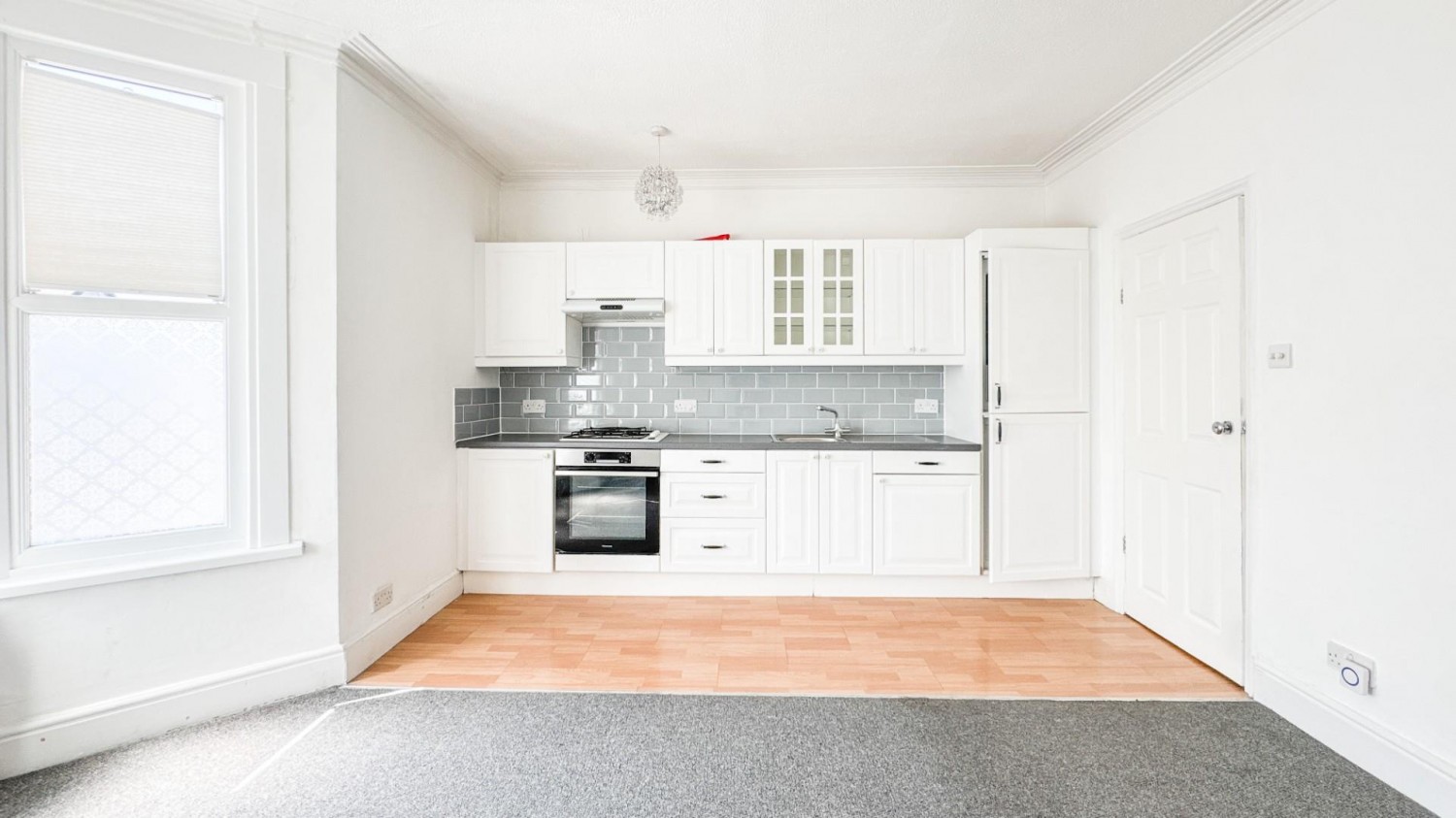 St. Johns Lane, Bedminster, BS3 5AY