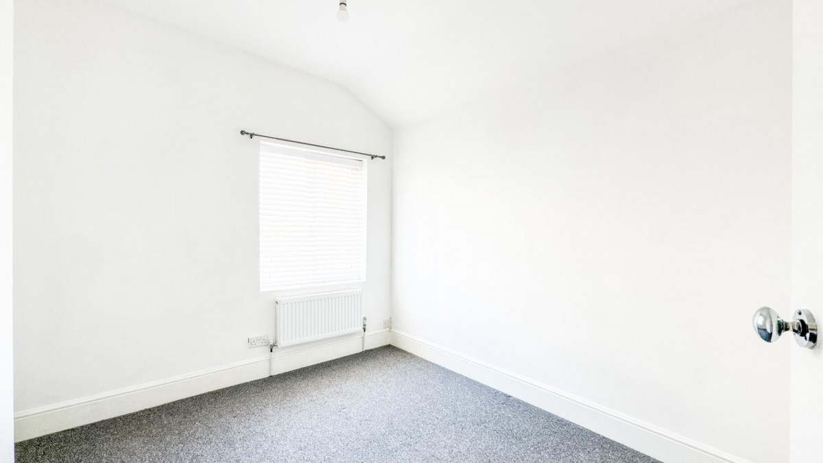 St. Johns Lane, Bedminster, BS3 5AY