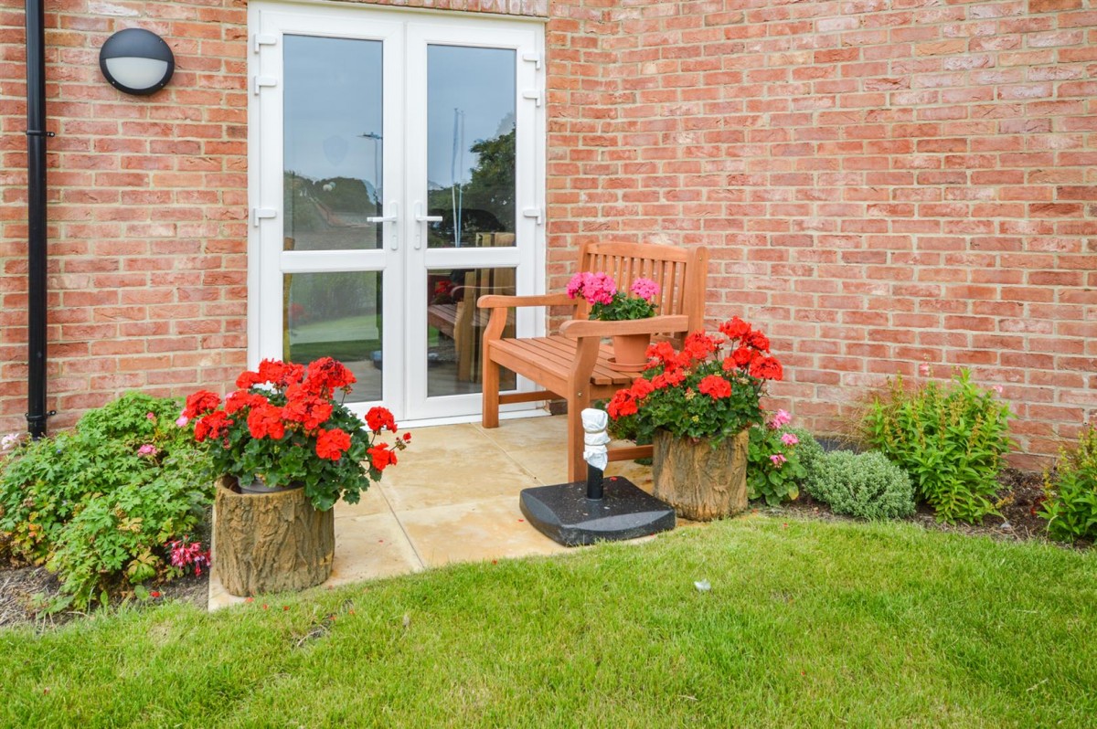 Brigg Court, Chantry Gardens, Filey, YO14 9FB