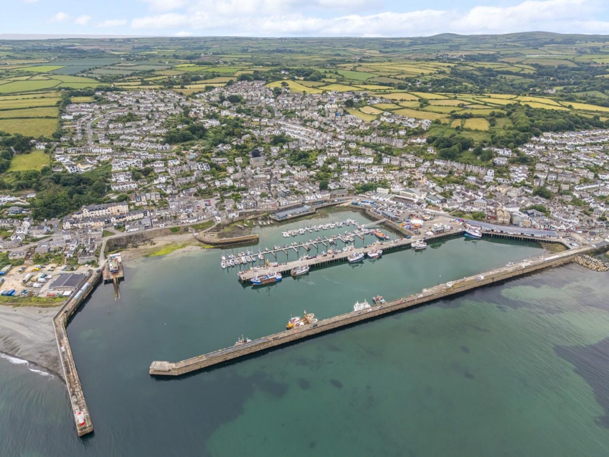 Bay View Terrace, Chywoone Hill, Newlyn