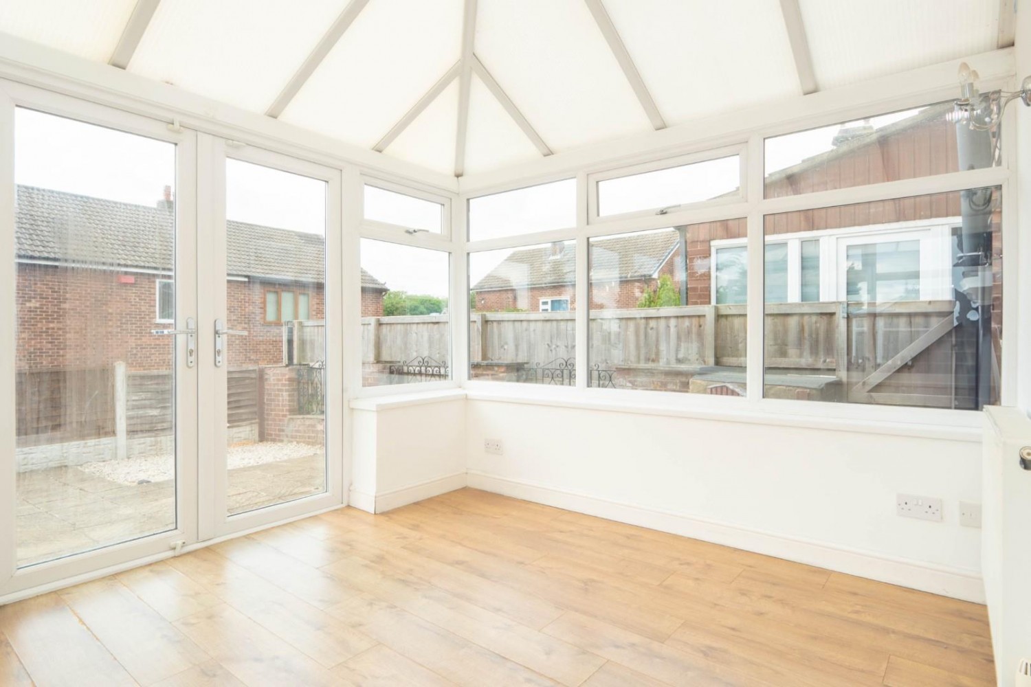 Sommerdale Grove, LS13 4SD