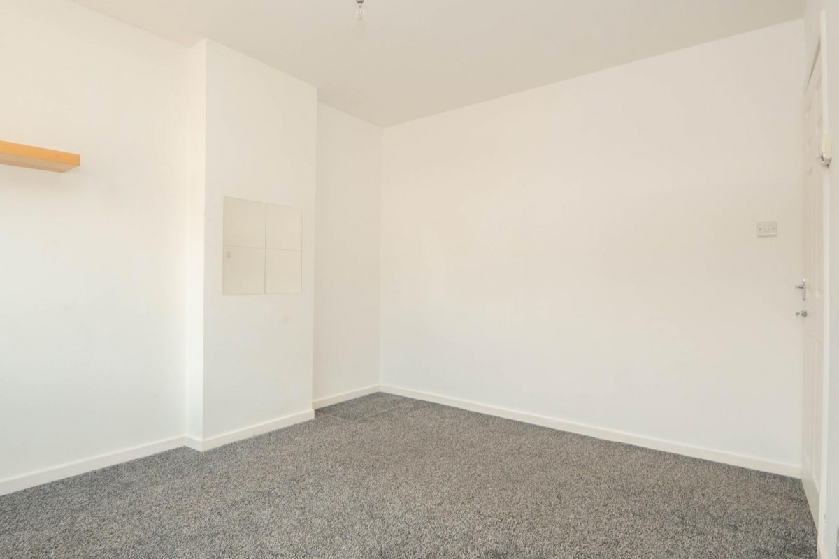 Sommerdale Grove, LS13 4SD