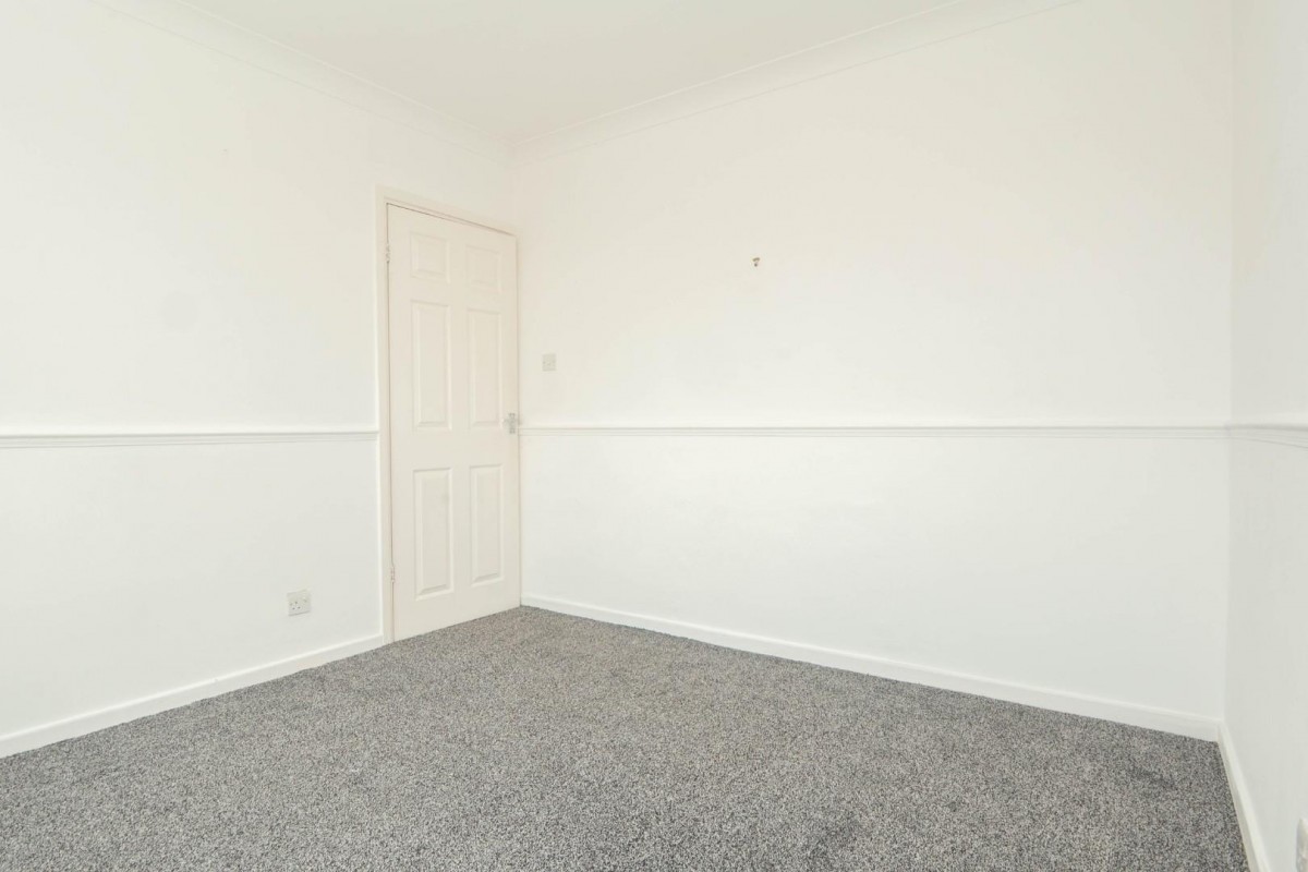 Sommerdale Grove, LS13 4SD