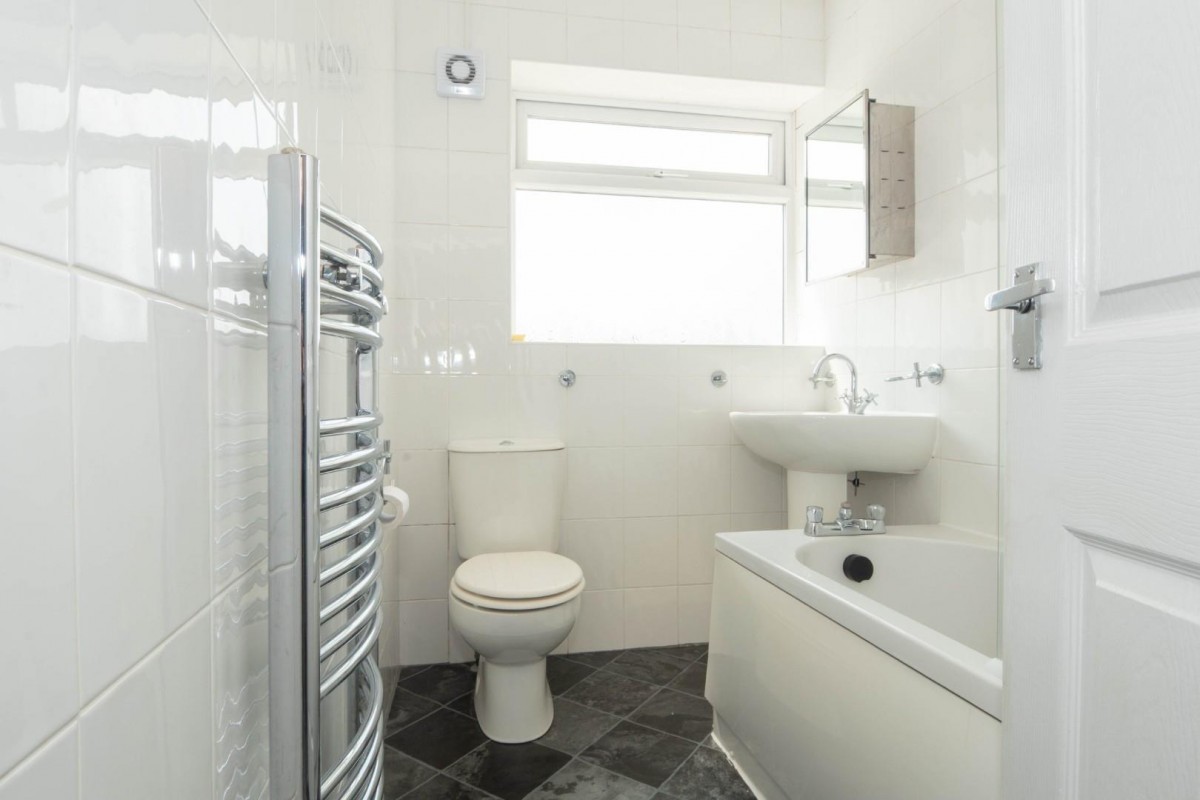 Sommerdale Grove, LS13 4SD