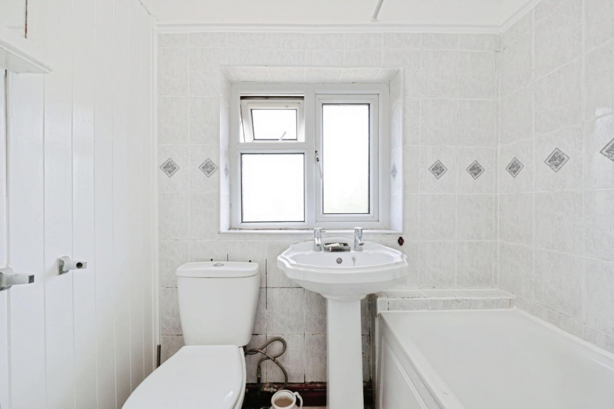 Weald Lane, Harrow Weald, Middlesex, HA3 5HA