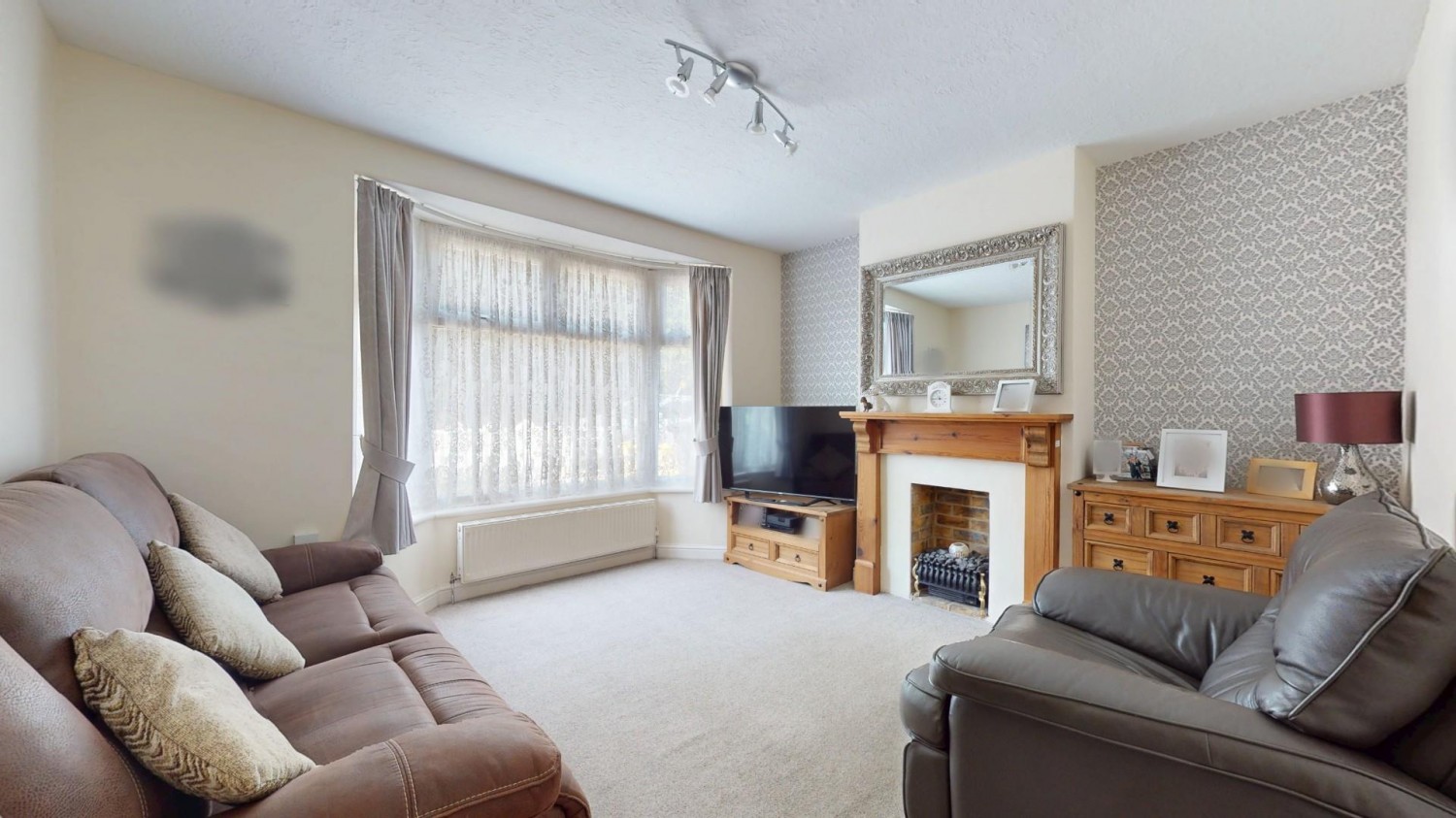 Vale Road, Northfleet, Gravesend, DA11