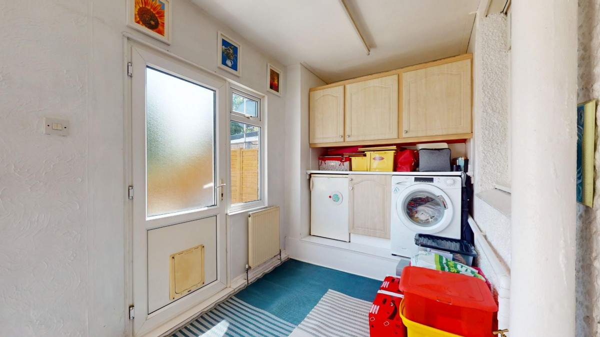 Vale Road, Northfleet, Gravesend, DA11