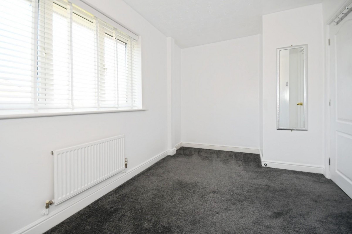 Standish Gardens, Shirecliffe, S5