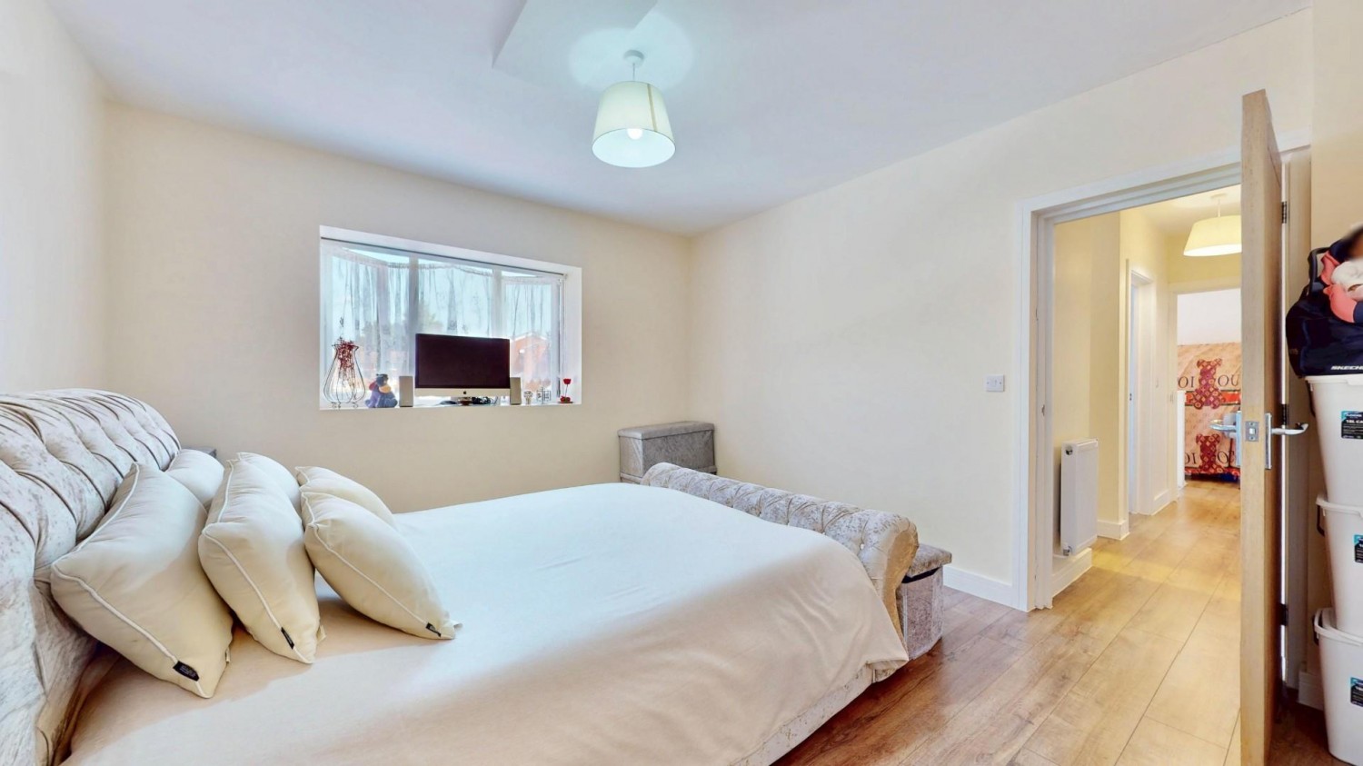 Quarles Park Road, Chadwell Heath, RM6