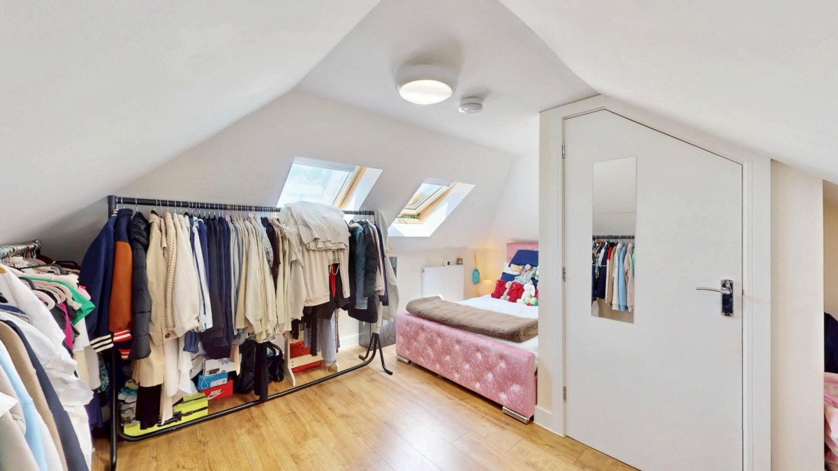 Quarles Park Road, Chadwell Heath, RM6