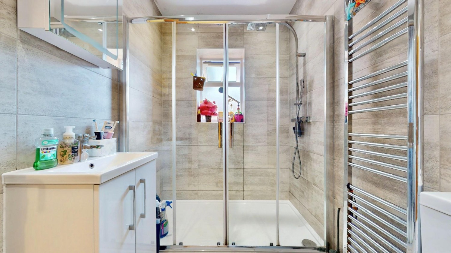 Quarles Park Road, Chadwell Heath, RM6