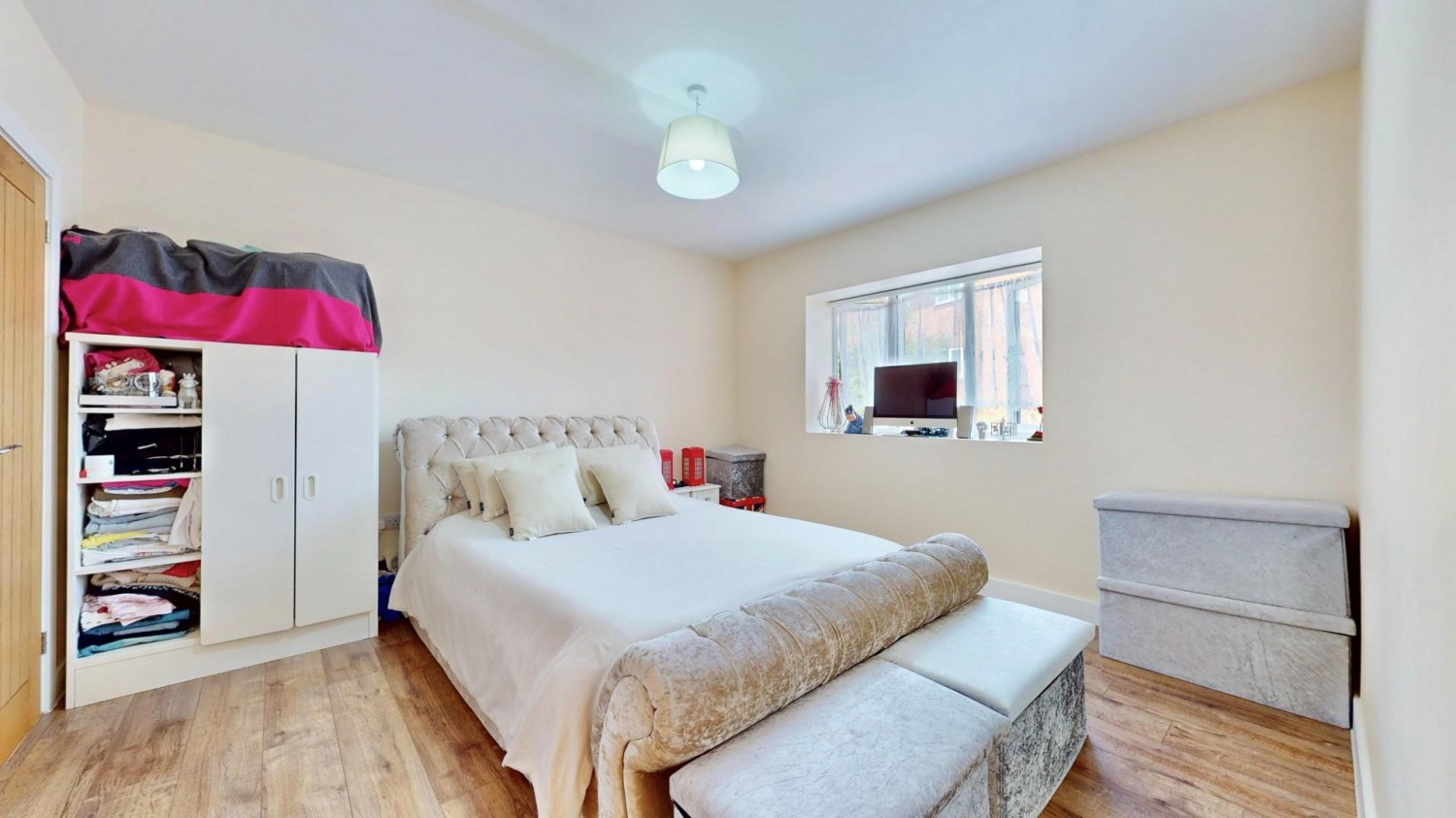 Quarles Park Road, Chadwell Heath, RM6