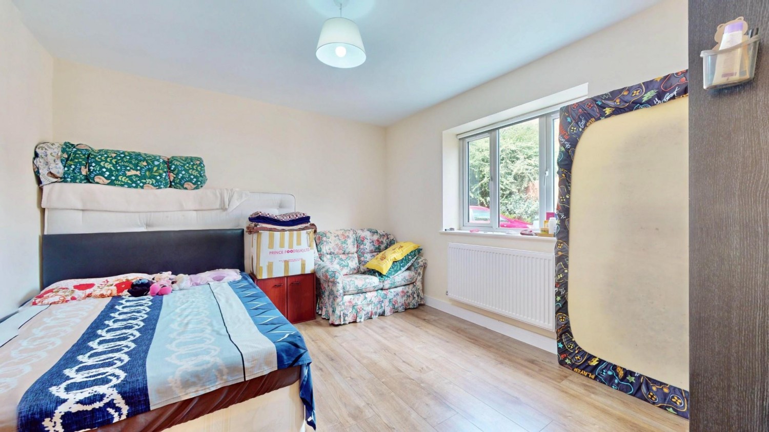 Quarles Park Road, Chadwell Heath, RM6