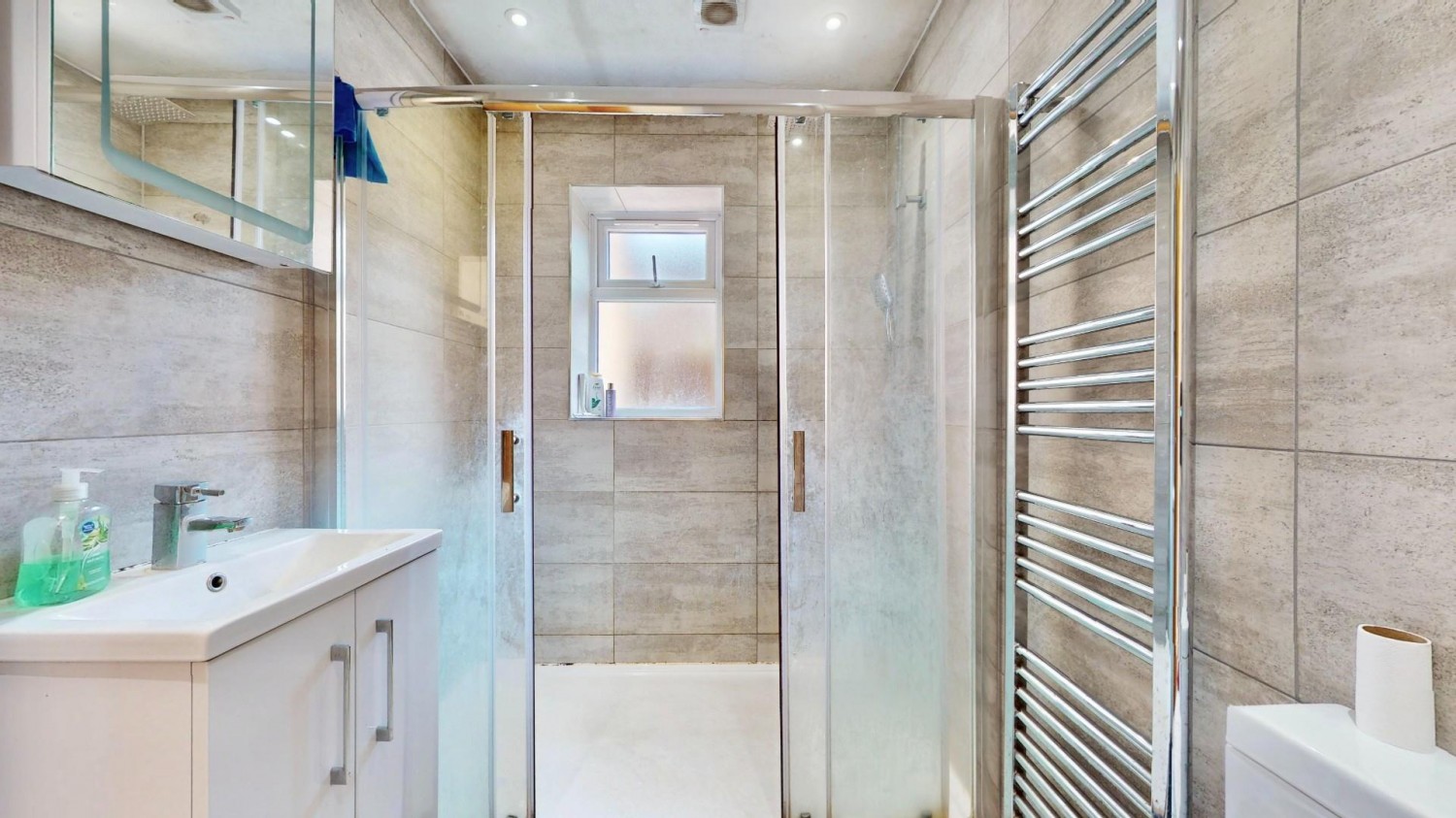 Quarles Park Road, Chadwell Heath, RM6