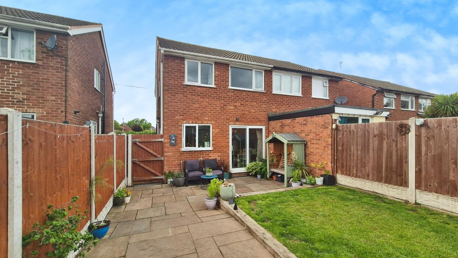 Hunter Avenue, Burntwood