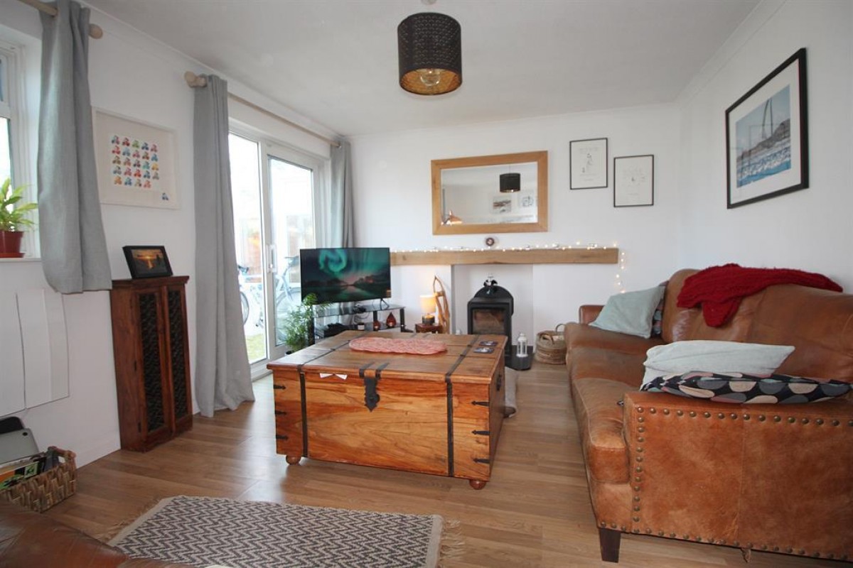 Cranmore, Netley Abbey, Southampton, SO31 5GG